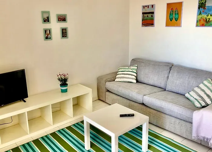 Miguel Angel Sunset Ocean View 아데제